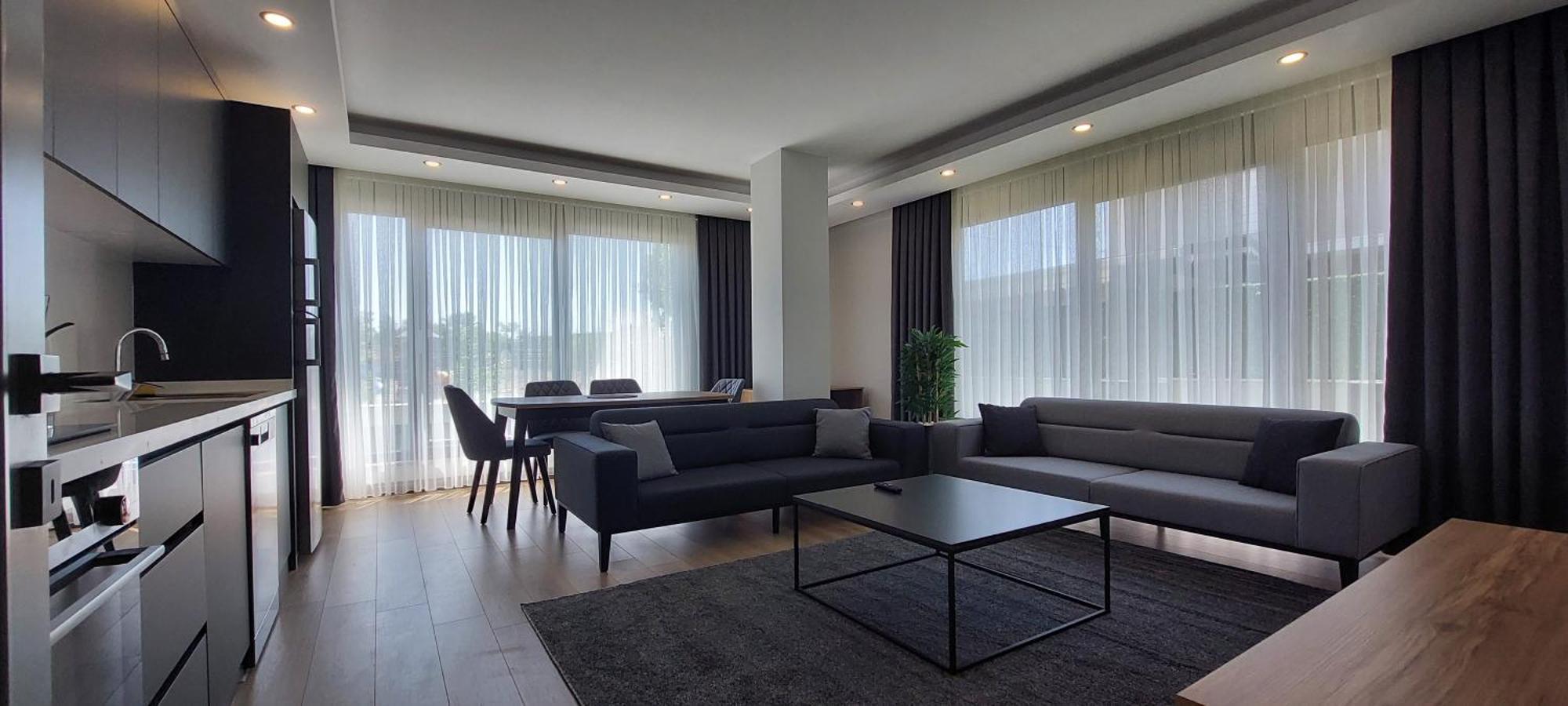 Daire New Spacious Flats Just Minutes From Lara & Kundu Entertainment Zone *