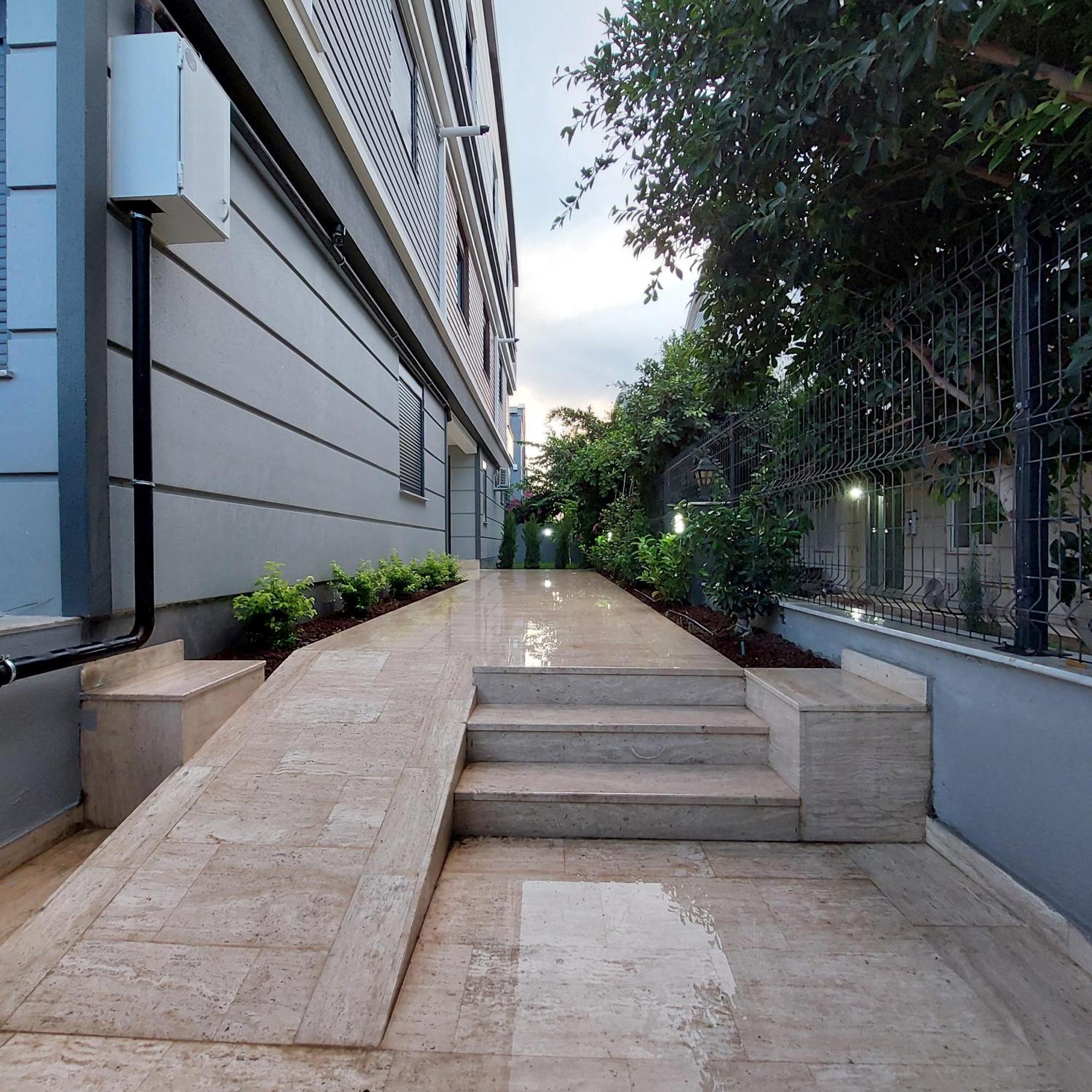 New Spacious Flats Just Minutes From Lara & Kundu Entertainment Zone Antalya